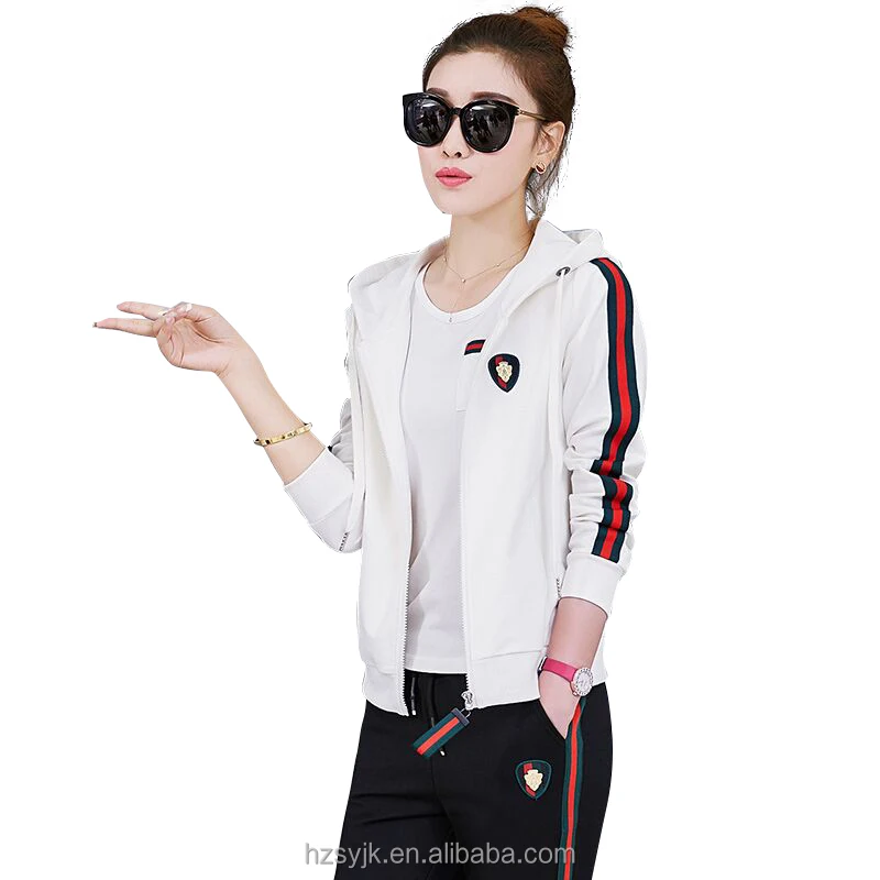 Custom Women Sportswear Cheap Sport Tracksuit Youth Tracksuit Leisure Suits Wholesale, Custom color
Custom Women Sportswear Cheap Sport Tracksuit Youth Tracksuit Leisure Suits Wholesale, Custom color