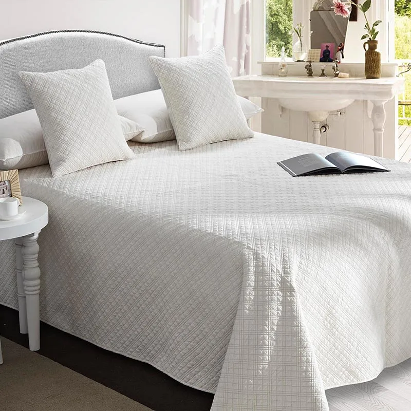 BEDSPREAD-7