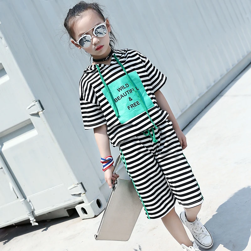 Girls Summer Cotton Fabric Hooded T-shirt+Shorts Outfits Kids Clothing Set For Children, Yellow, green
Girls Summer Cotton Fabric Hooded T-shirt+Shorts Outfits Kids Clothing Set For Children, Yellow, green