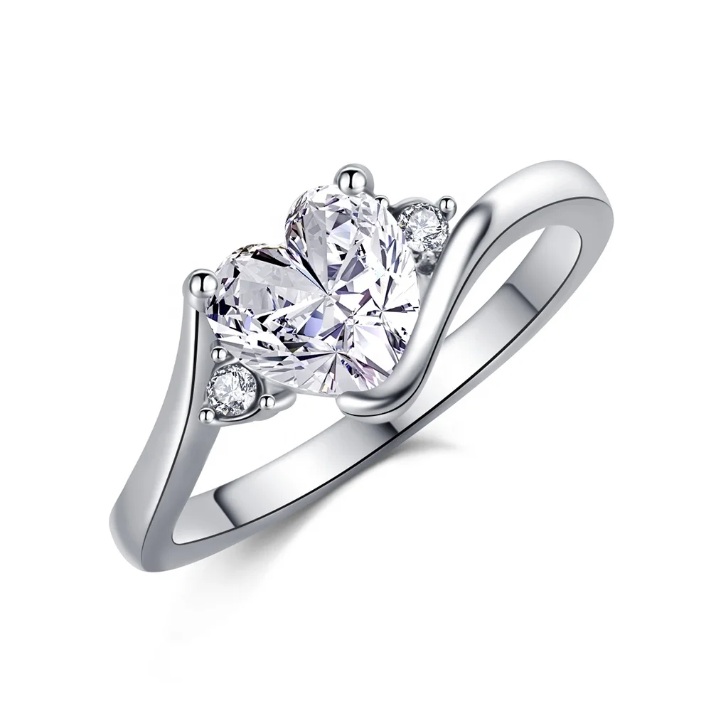 Latest Customized Zircon 925 Sterling Silver Heart Finger Wedding Rings For Women, Silver color
Latest Customized Zircon 925 Sterling Silver Heart Finger Wedding Rings For Women, Silver color