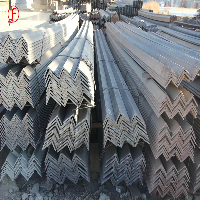 Tianjin slotted iron sizes and thickness ss41b steel angle bar house main gate designs