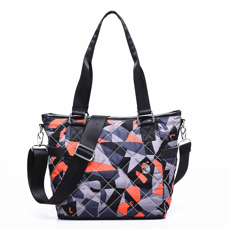 China suppliers 2020 new design cotton quilted sling shoulder bag travel purses handbags for women, Custom made
China suppliers 2020 new design cotton quilted sling shoulder bag travel purses handbags for women, Custom made