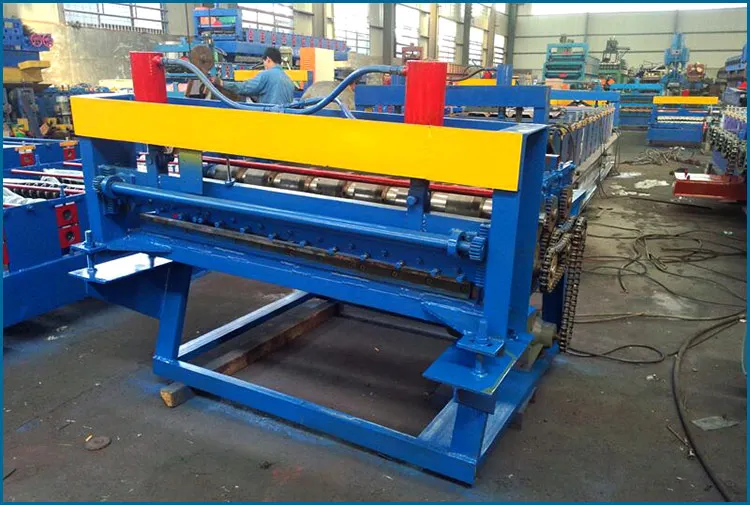 Cut To Length Roof Roll Forming Machine / Automatic Hydraulic Cutting Machine