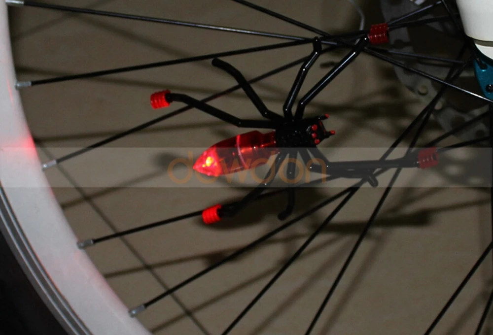 Bicycle warning light 8032 151014 (8).jpg