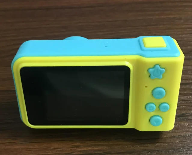 2.0 inch Cartoon digital kids camera HD 1080P Video Recorder Educational Toys Children Birthday Gift, Blue and pink
2.0 inch Cartoon digital kids camera HD 1080P Video Recorder Educational Toys Children Birthday Gift, Blue and pink