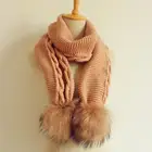 2017 New Product Fashion Customized Warm Winter Scarf with Raccoon Fur Pom Pom Knit Crochet Scarf