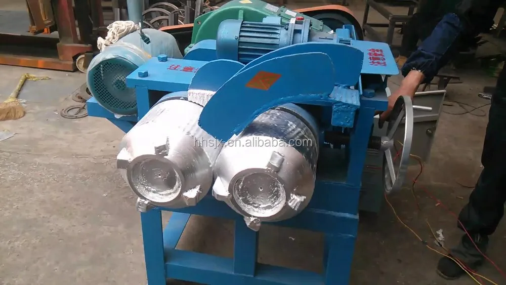 Tire bead wire separator for waste recycling processing and pyrolysis