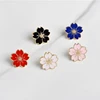 2019 New design custom decorative women fashion jewelry enamel flower lapel pin for clothing