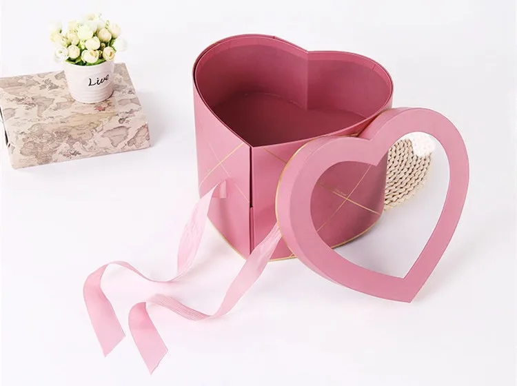 Customized Heart Shape Rose Flower Paper Box for Packaging 3.jpg