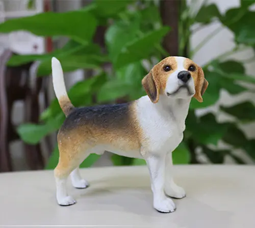 Beagle dog figure 13