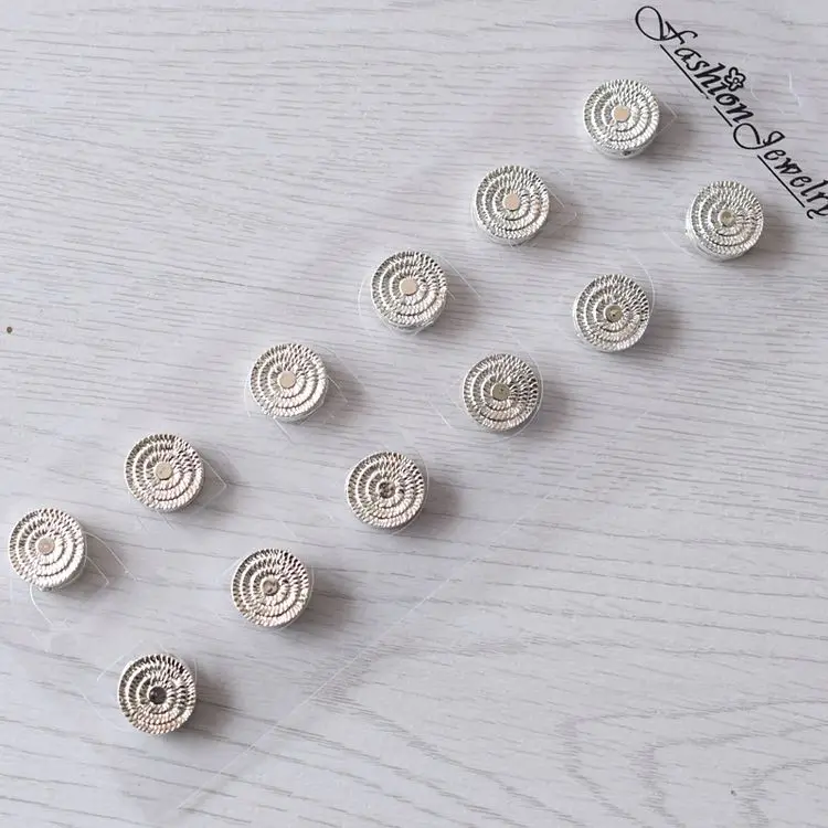 Hot Fashion Accessories For Decorating Clothes Muslim Brooch Round Magnetic Hijab Scarf Brooch Pin Magnet Brooch, Gold,silver,black
Hot Fashion Accessories For Decorating Clothes Muslim Brooch Round Magnetic Hijab Scarf Brooch Pin Magnet Brooch, Gold,silver,black