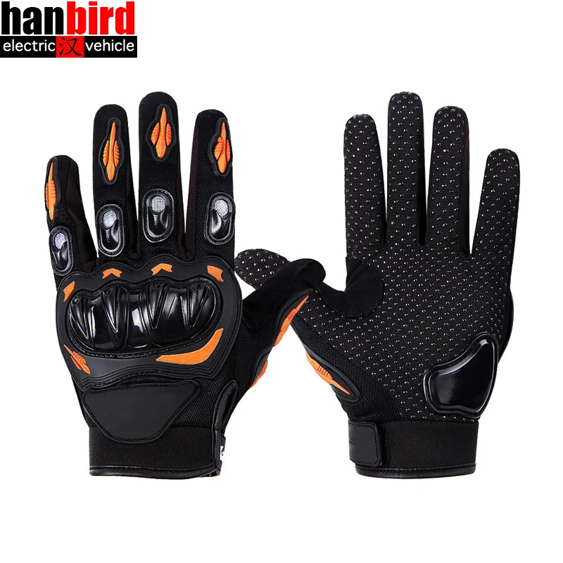 riding gloves13.png