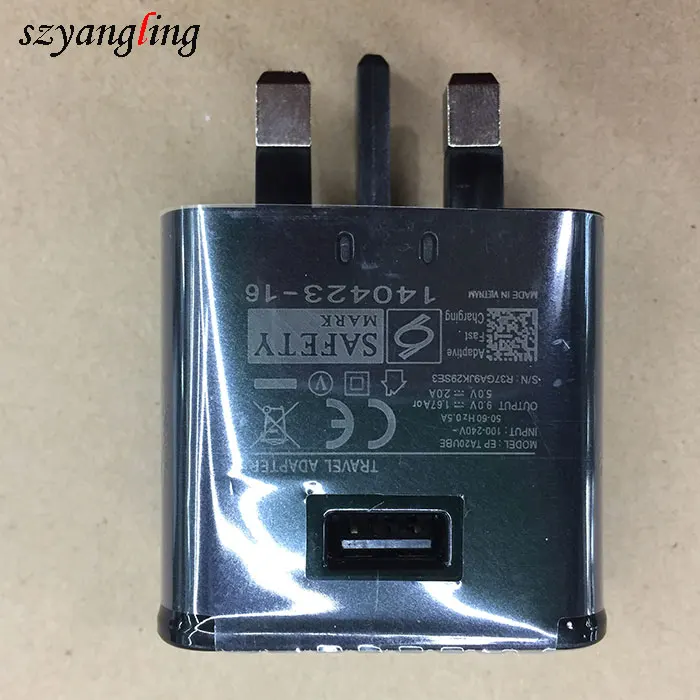 Adapter EU/UK/US Version Quick Charger 2A USB Charger For Samsun g Wall 3 USB Fast Adapter
Adapter EU/UK/US Version Quick Charger 2A USB Charger For Samsun g Wall 3 USB Fast Adapter