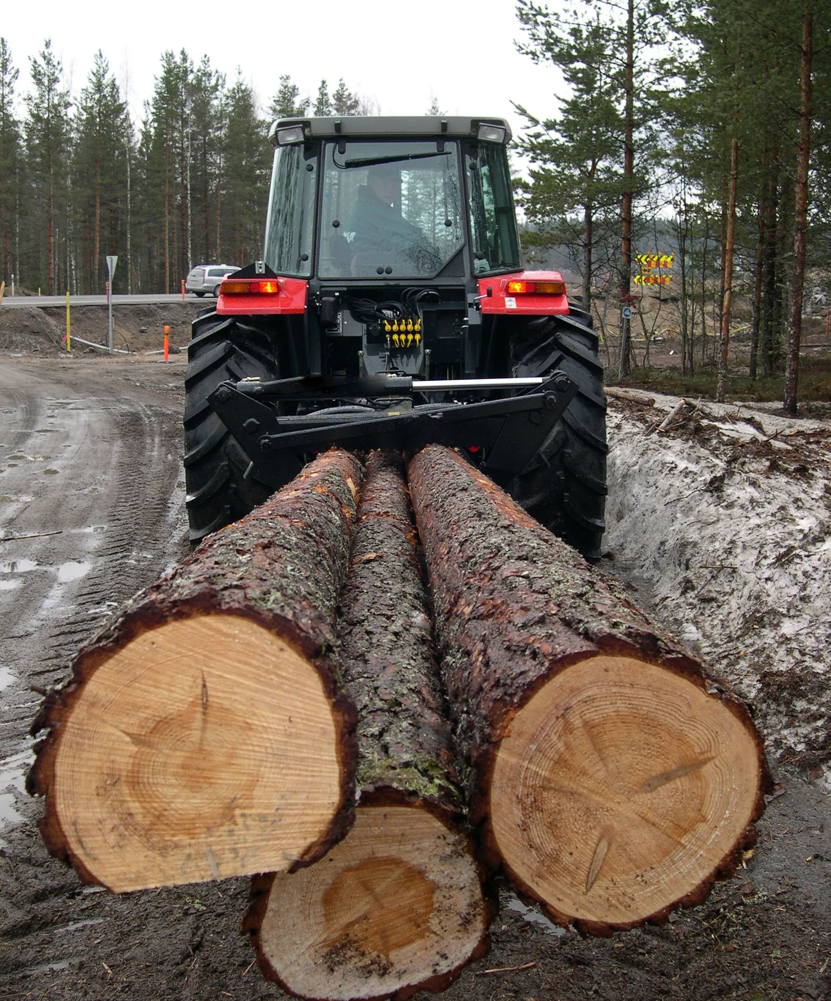 log skidding grapple for tractor