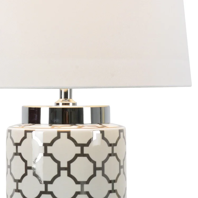 New design porcelain decorative lighting, hotel bedroom chinese table light led on sale