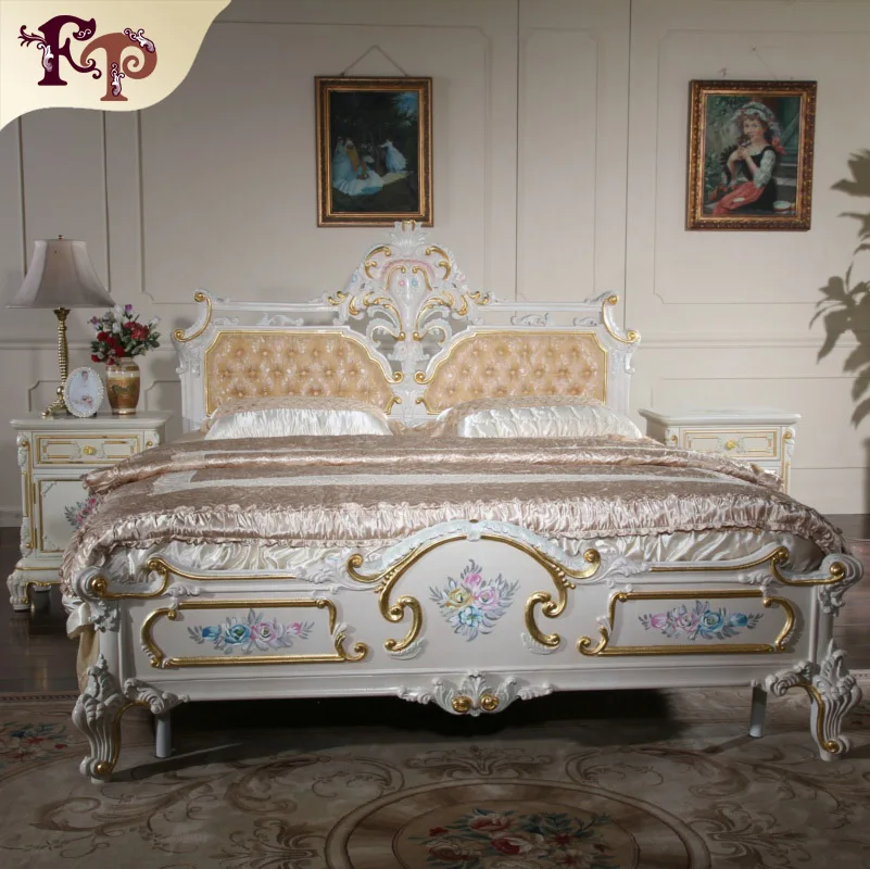 Antique Bed Furniture Italian Hand Carved Bed Luxury Bedroom Furniture Buy Antique Furniture Italian Reproduction Classic Bedroom Set