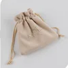 /product-detail/cream-color-custom-hot-foil-logo-velvet-bag-velve-drawstring-bag-velvet-pouch-bag-60620141765.html