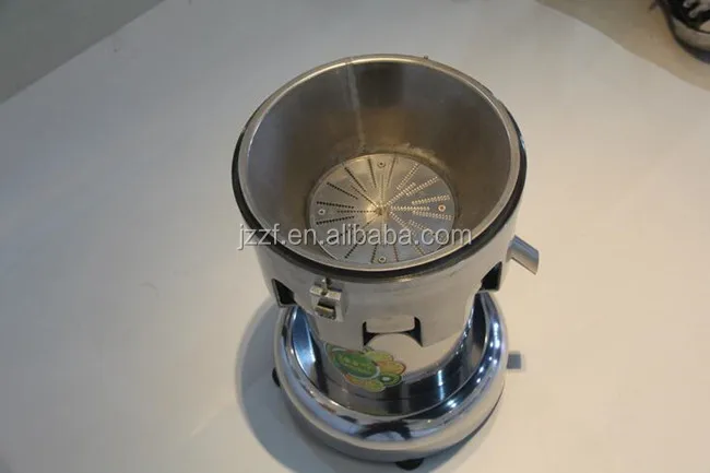 pear juice extractor.jpg