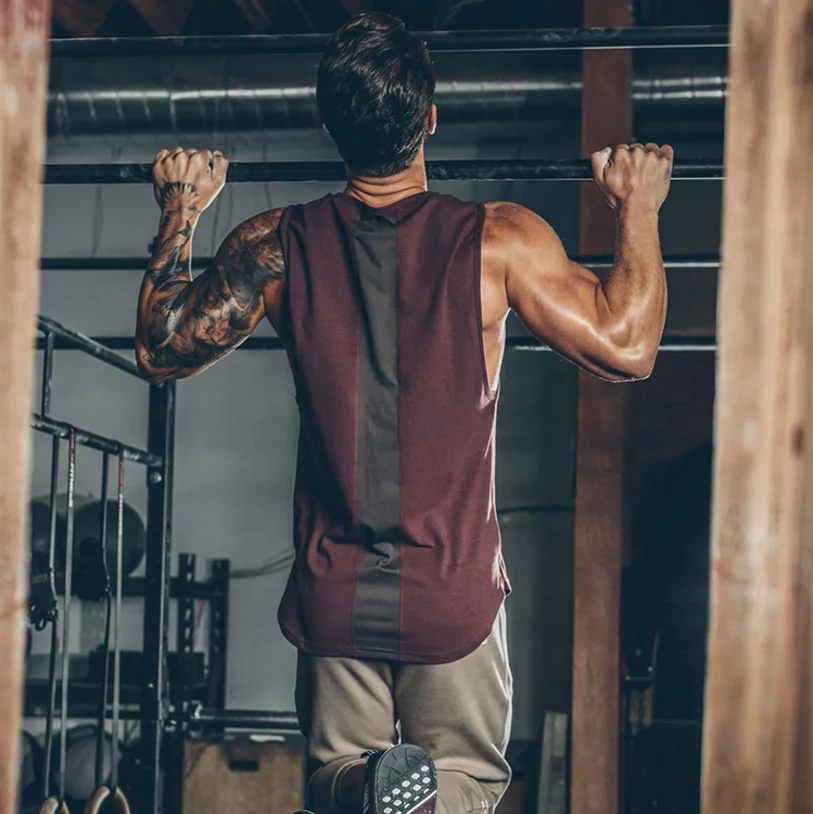 

New Collection Curved Hem Back Patch Sleeveless Compression wear sport tank top mens activewear Gym Fitness T shirt, Picture shows