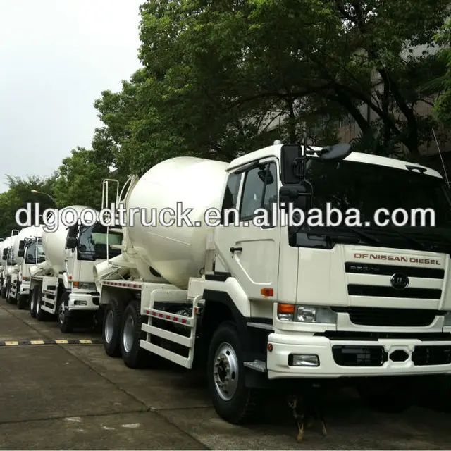 ud nissan concrete mixer truck/cement mixer truck