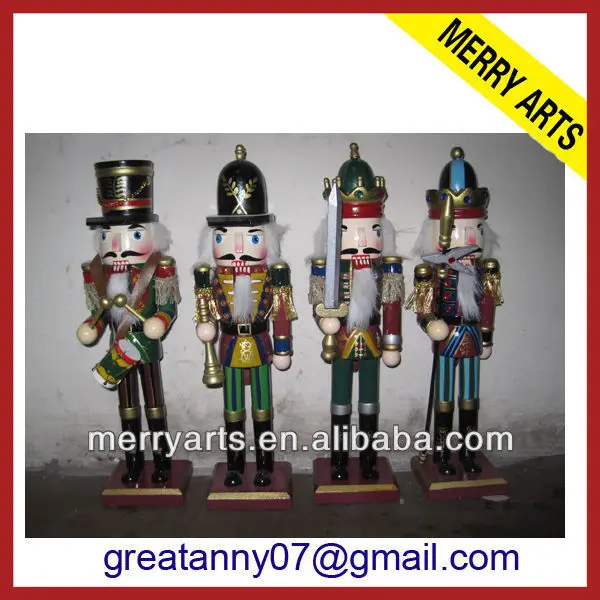 wooden figurine nutcracker for christmas decoration,nutcracker