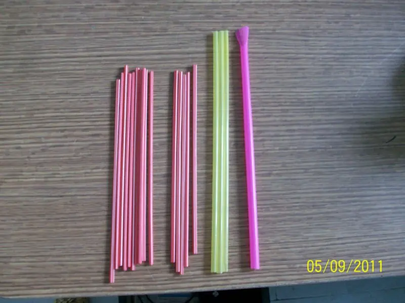 straw color