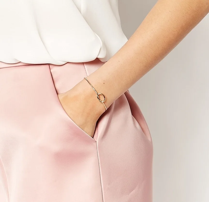 New Fashion Women bracelet Hot Rose Gold/Silver Alloy Letter Charm Bracelet Female Personality Jewelry, Picture
New Fashion Women bracelet Hot Rose Gold/Silver Alloy Letter Charm Bracelet Female Personality Jewelry, Picture