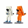 /product-detail/spaceman-statue-model-resin-desktop-phone-holder-62065229372.html