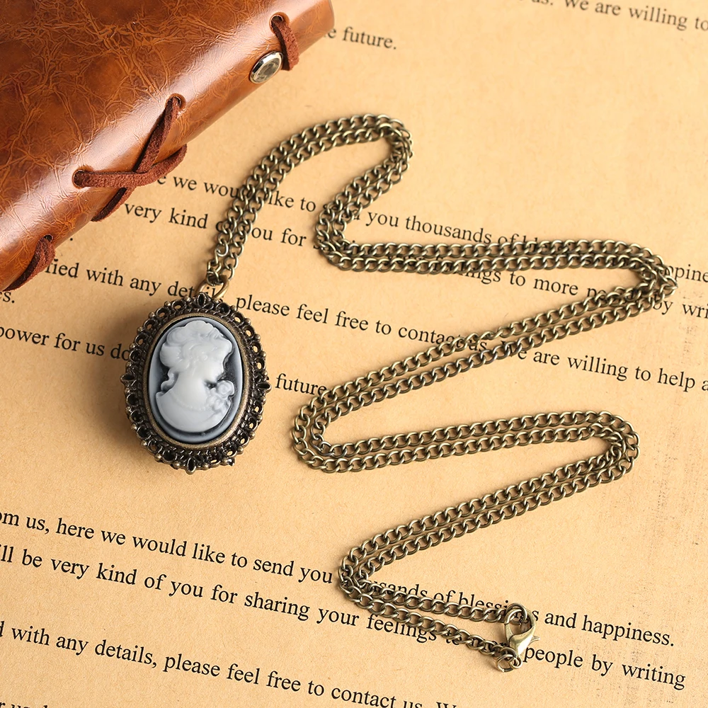 YISUYA Full Hunter Retro Women Pocket Watch Antique Oval Case Elegant Women Carving Pendant Necklace Clock Quartz Watch Gift  (25)
