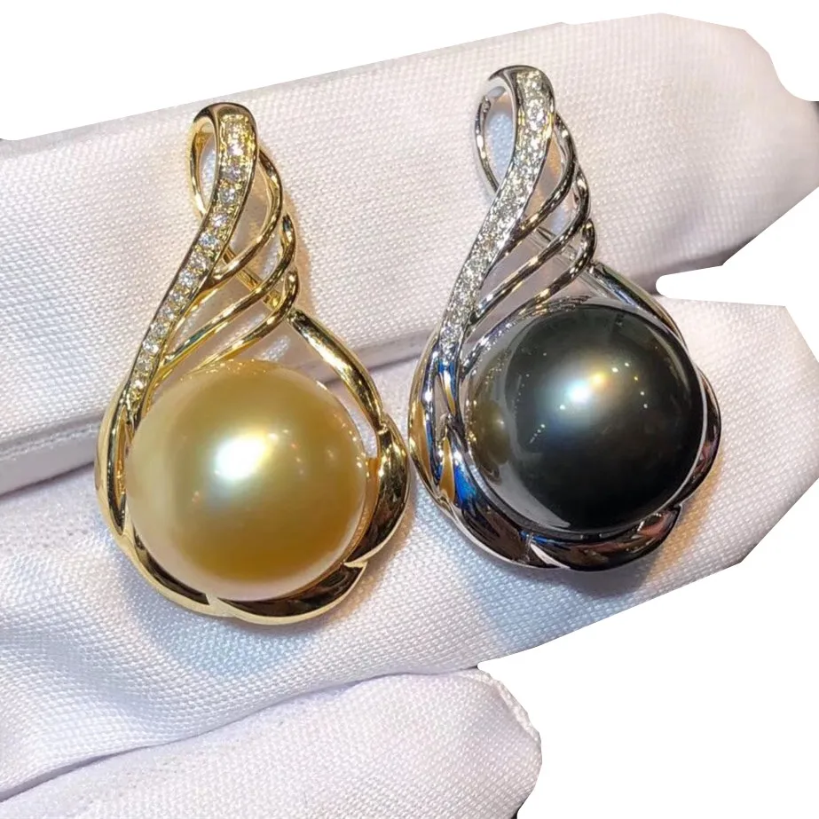 beautiful and gorgeous and shining gold pearl and tahitian Black Pearl 18K Gold Diamond Pendant Necklace
beautiful and gorgeous and shining gold pearl and tahitian Black Pearl 18K Gold Diamond Pendant Necklace