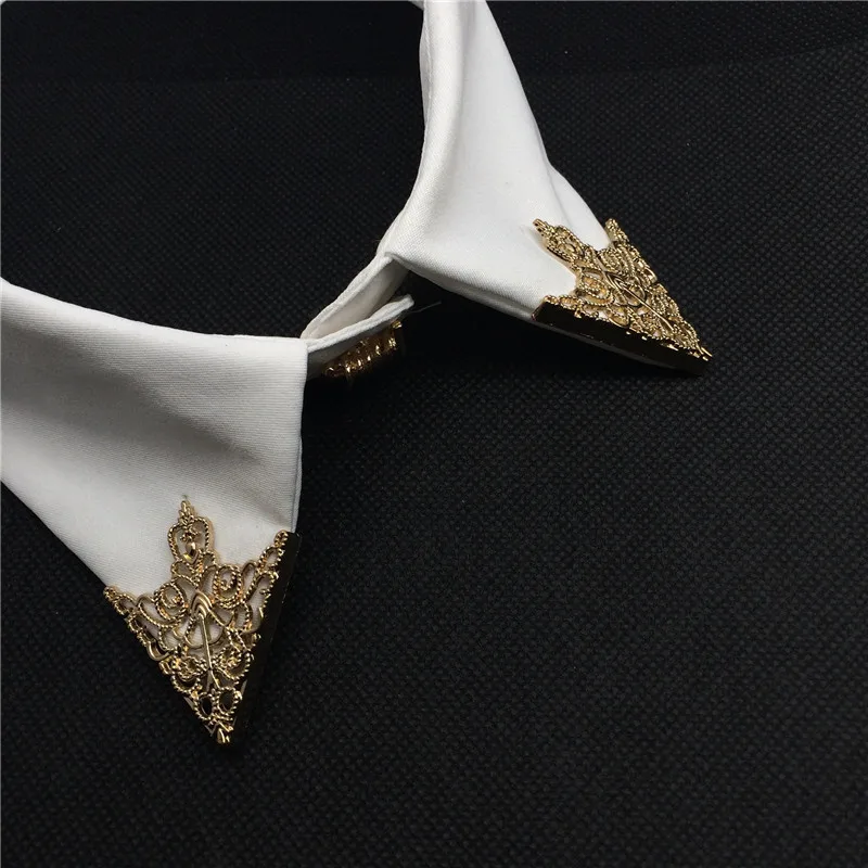 High Quality Women Vintage Crown Hollow Pattern Shirt Collar Brooch Pin Jewelry Gift jewelry Bronze, As the picture
High Quality Women Vintage Crown Hollow Pattern Shirt Collar Brooch Pin Jewelry Gift jewelry Bronze, As the picture
