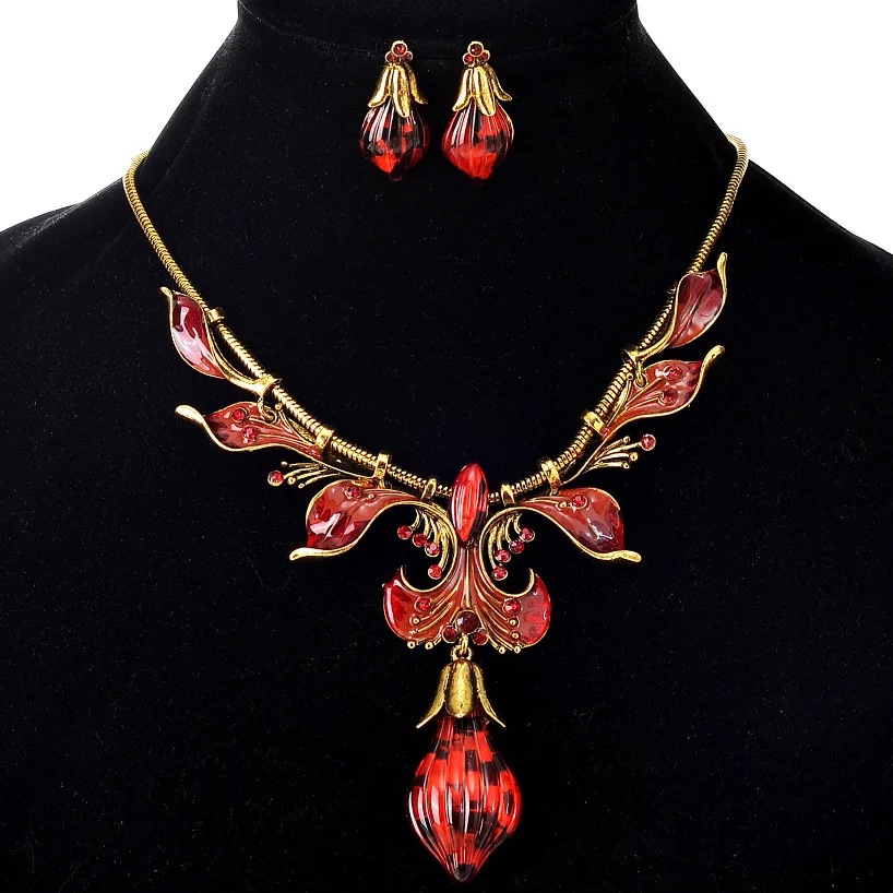 Peacock leaf necklace costume jewelry set, N/a
