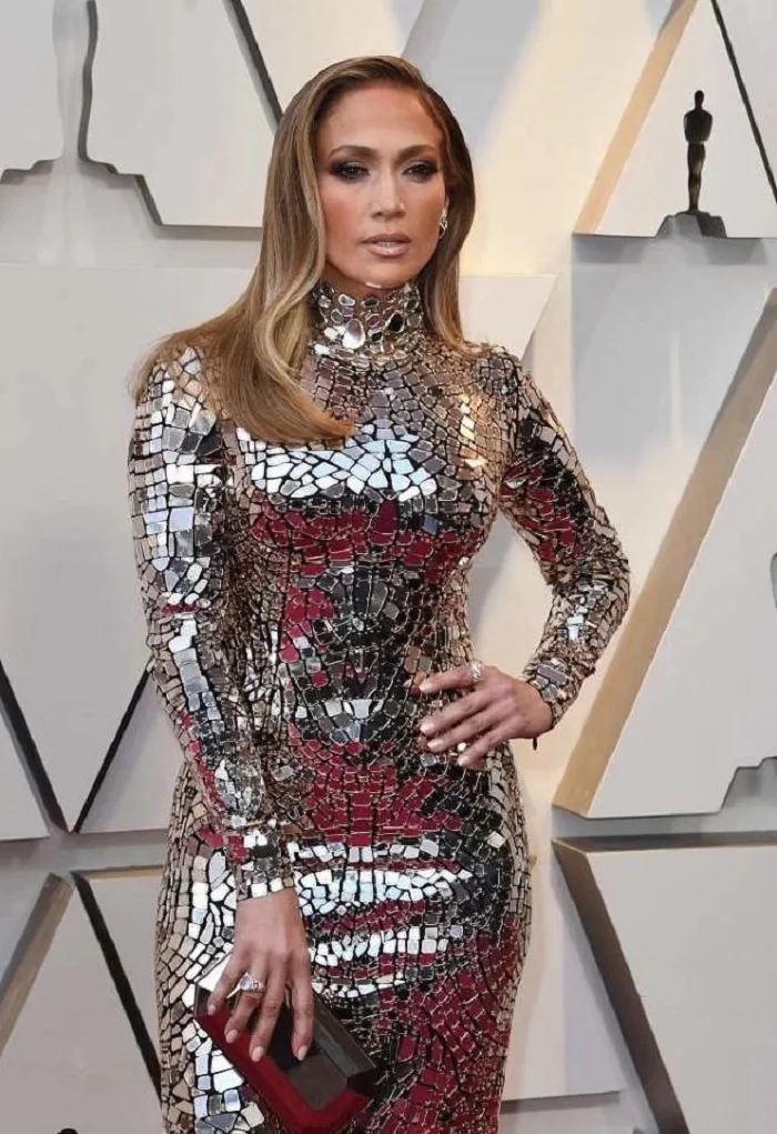 New Rainbow Sticker Fancy Sew on Rhinestone With Holes Oleeya Flat Back Acrylic Mirror Finish Crystal Sewing Rhinestones for DIY