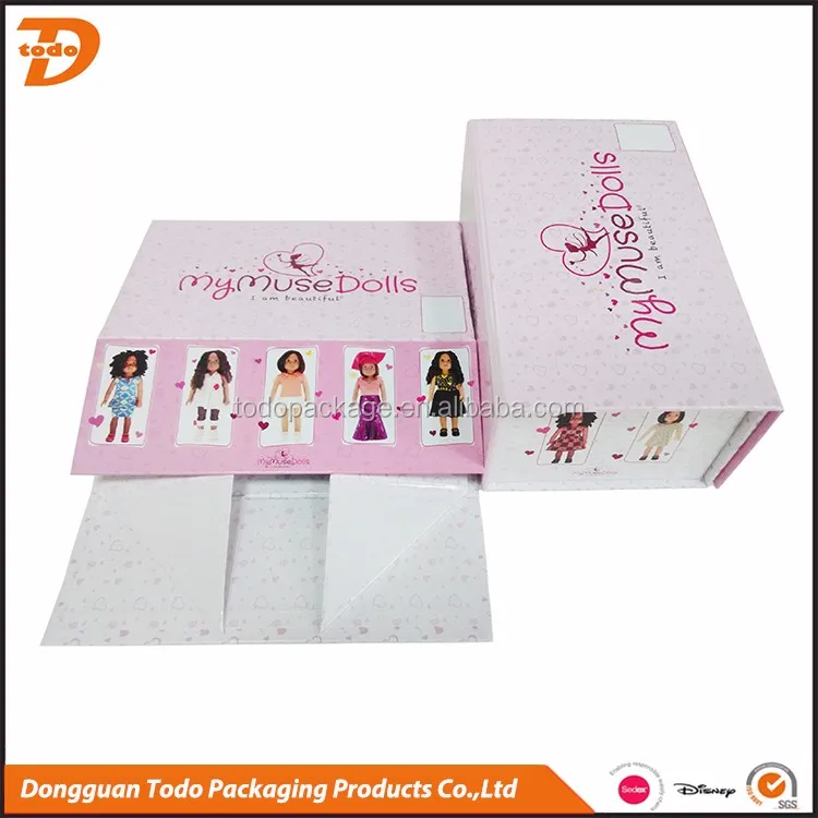 folding box with magnet for doll1.jpg