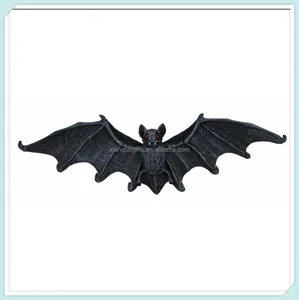 vampire bat design resin wall key holder