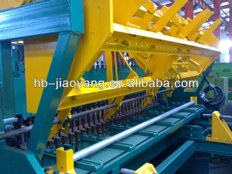 Galvanized 2x2 galvanized welded wire mesh panel machine with CE certificate