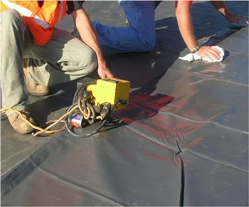 Professional geomembrane welder_.jpg