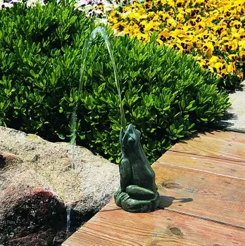 Outdoor Frog Water Fountains 12