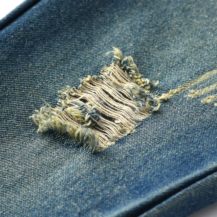 6994054655_189211899