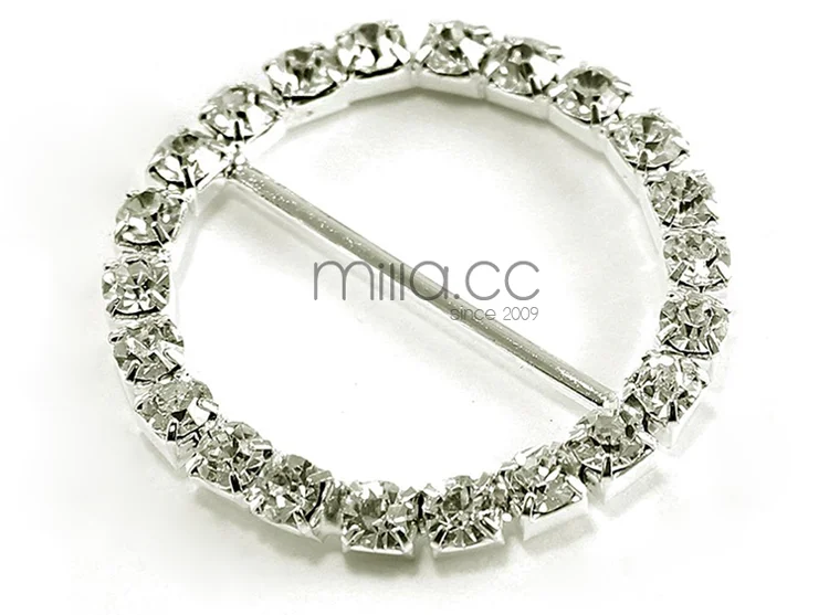 rhinestone round buckles.png