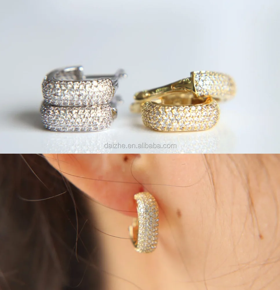 2021 high quality huggie hoop simple pave Clear cubic zirconia square circle fashion jewelry gold earring
2021 high quality huggie hoop simple pave Clear cubic zirconia square circle fashion jewelry gold earring
