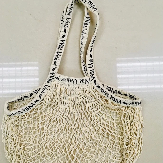 Reusable Mesh Cotton Net String Bag Fruit Storage Beach Bag Shopping Handbag, White/natural white/customized
Reusable Mesh Cotton Net String Bag Fruit Storage Beach Bag Shopping Handbag, White/natural white/customized