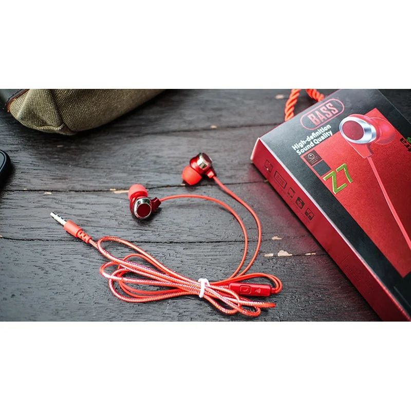 Hot selling braided high-elastic cable box package stereo bass in ear earphone headset with mic for mobile 
Hot selling braided high-elastic cable box package stereo bass in ear earphone headset with mic for mobile