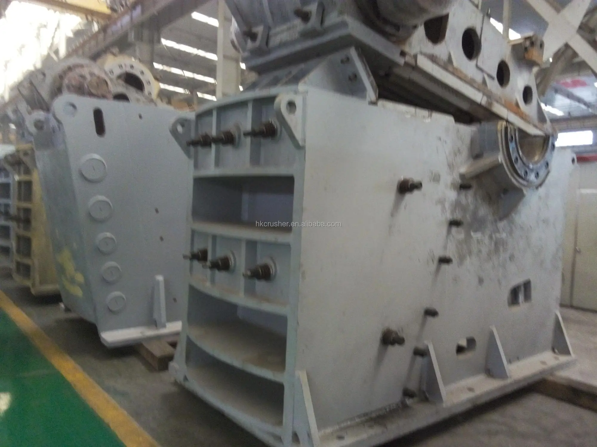 Impact crusher blow bars