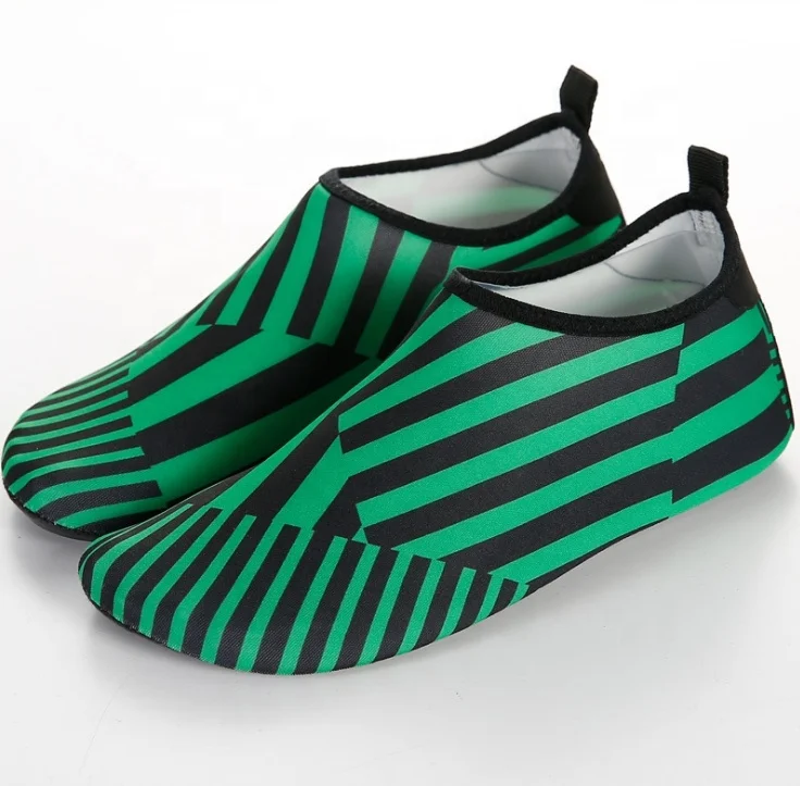 Women's Fashion Stripes beach barefoot Water proof walking Water Shoes, Blue;light blue;black;yellow;red;pink
Women's Fashion Stripes beach barefoot Water proof walking Water Shoes, Blue;light blue;black;yellow;red;pink