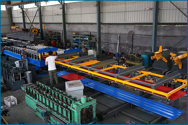 Automatic roof panel stacker for roll forming machine