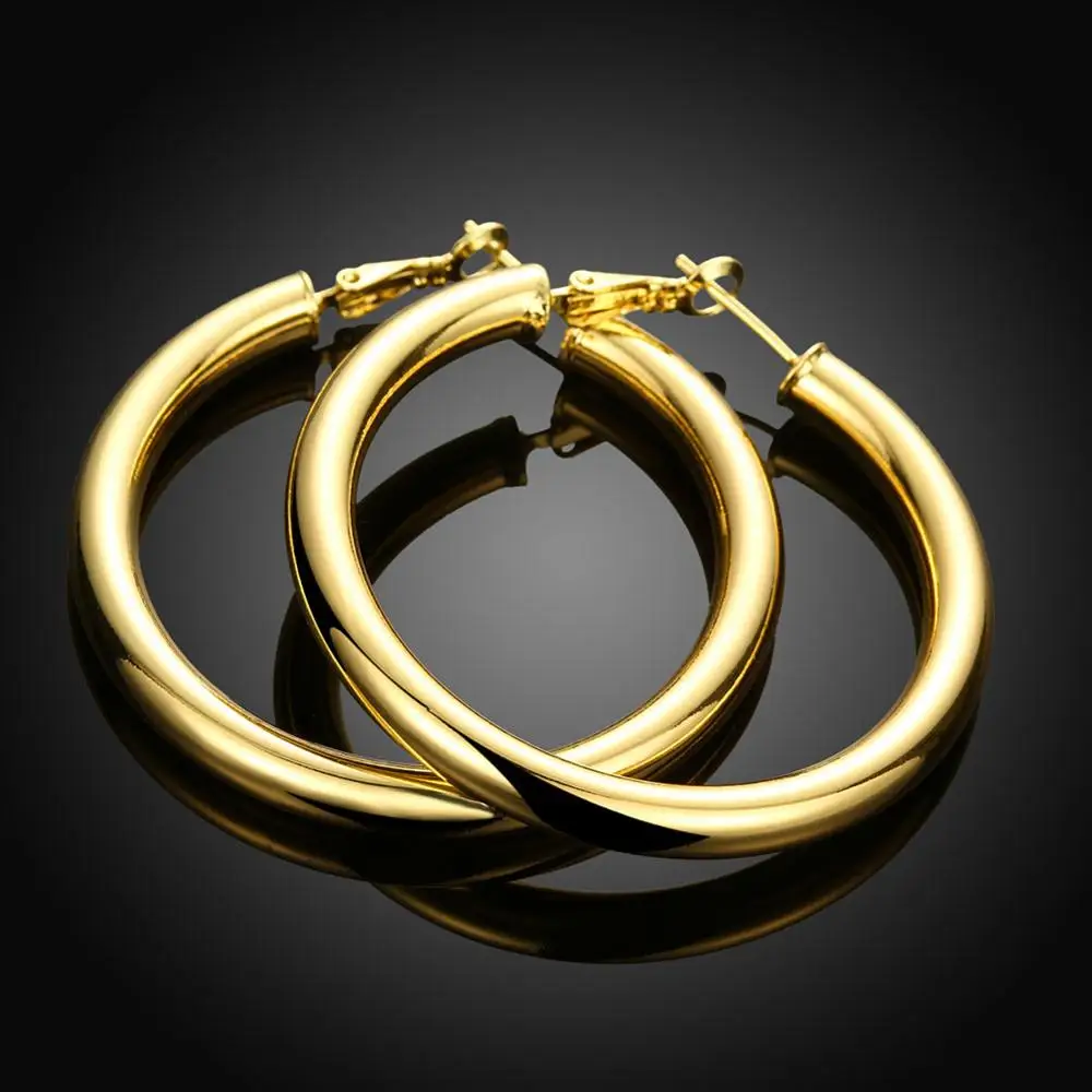 Wide Thick 18K Gold Plated Tube Hoop Click-Top Half Round Hoops Earrings For Women Girls
Wide Thick 18K Gold Plated Tube Hoop Click-Top Half Round Hoops Earrings For Women Girls