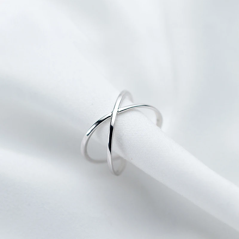 New Arrivals Thai 925 Sterling Silver Cross Rings for Women Rings Fashion Sterling Silver Jewelry
New Arrivals Thai 925 Sterling Silver Cross Rings for Women Rings Fashion Sterling Silver Jewelry