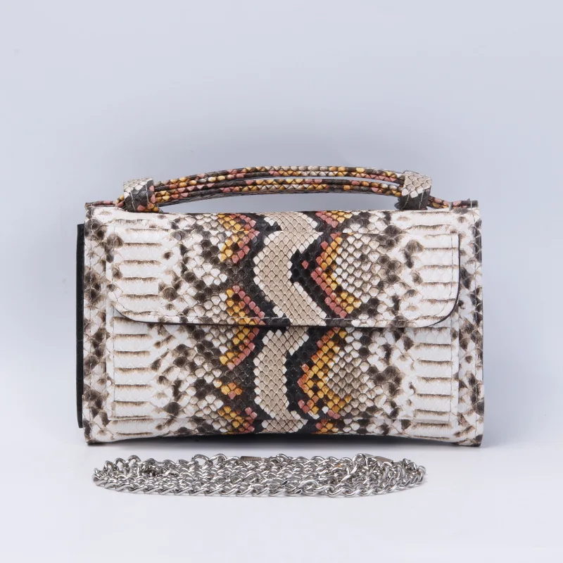 New Arrival Trend Pu Leather Ladies Purse Snake Large Capacity Chain Wallet For Women
New Arrival Trend Pu Leather Ladies Purse Snake Large Capacity Chain Wallet For Women