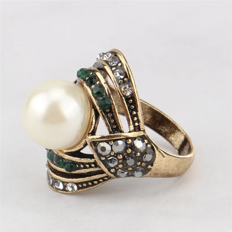 4549009273_2077696031